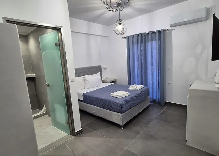 Anna's Karterados (Santorini)