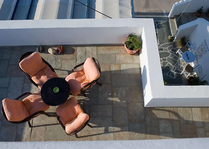 Anna's 4* Karterados (Santorini)