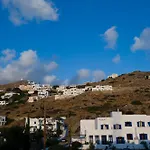Anna's Karterados (Santorini)