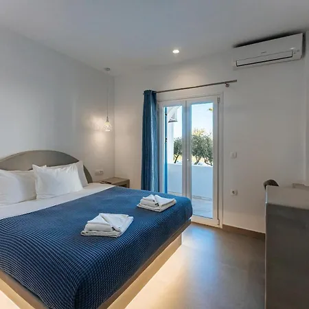 Anna's Konukevi Karterados (Santorini)