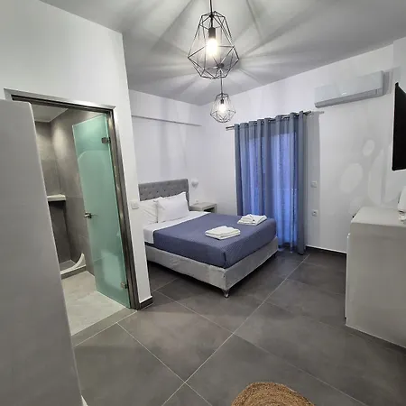 Anna's Karterados (Santorini)
