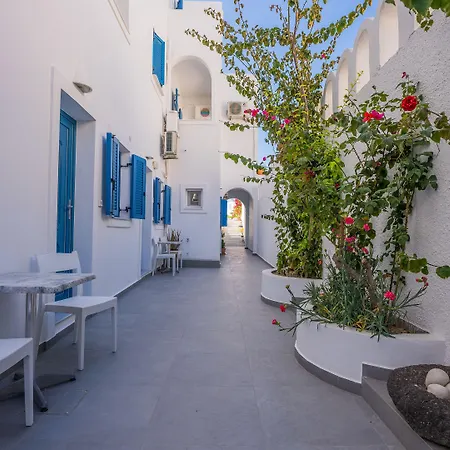 Anna's 4* Karterados (Santorini)