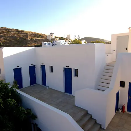 Anna's 4* Karterados (Santorini)