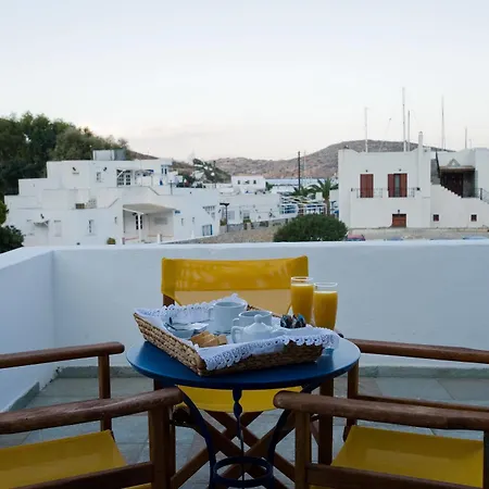 Anna's 4* Karterados (Santorini)