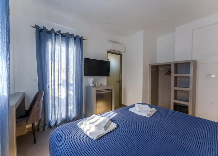 Anna's 4* Karterados (Santorini)