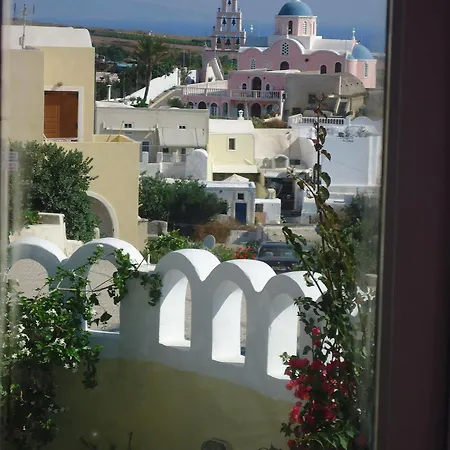 Anna's 2* Karterados (Santorini)