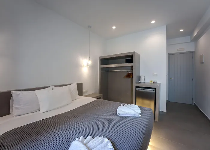 Anna's Καρτεράδος