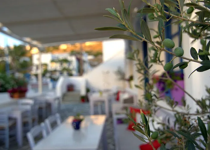 Anna's 4* Karterados (Santorini)